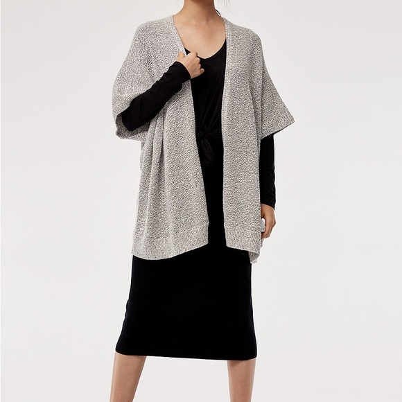 ARITZIA COMMUNITY XXS Ionic Cape Oversized Chunky Shortsleeved Sweater - Picture 3 of 16